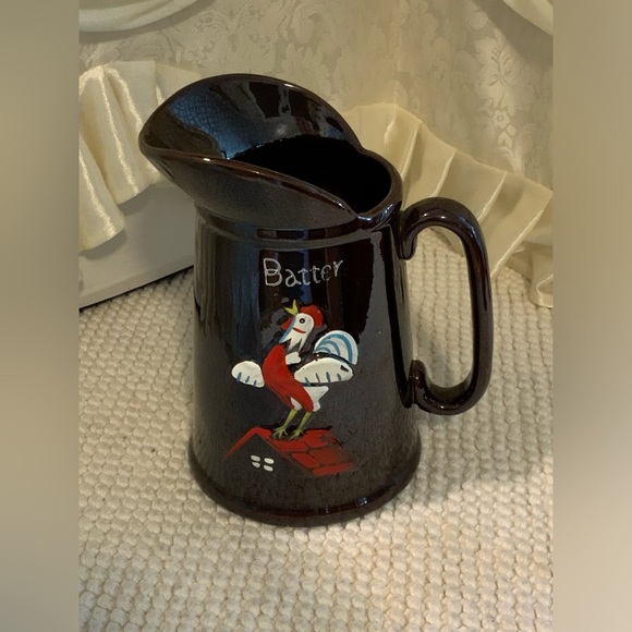VINTAGE BROWN CERAMIC PITCHER - Picture 4 of 5